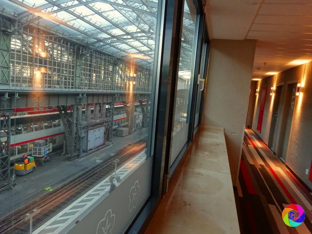 Adjoining Cologne HauptBahnhof (main station)